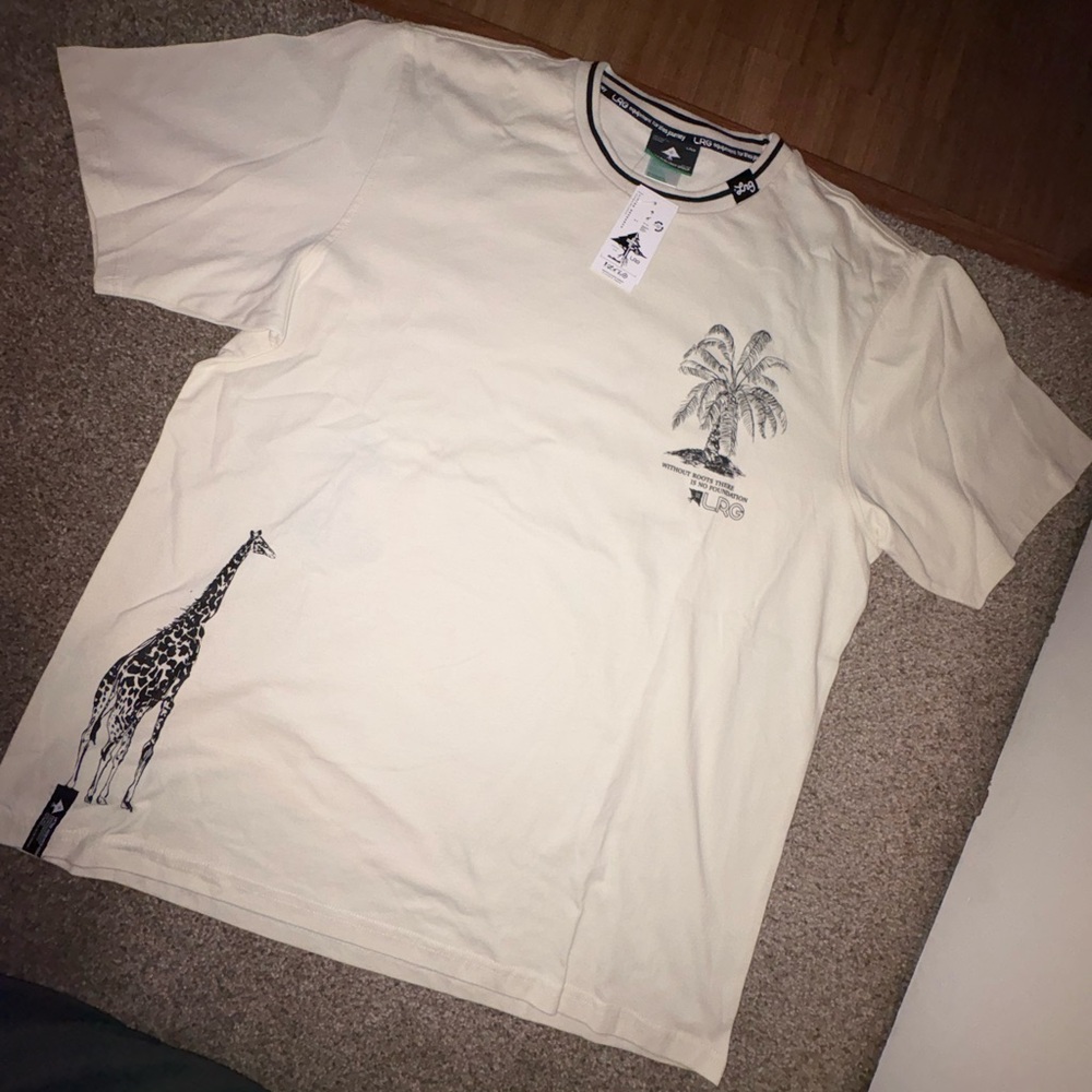 LRG Beige Graphic Tee with Giraffe and Palm Design
